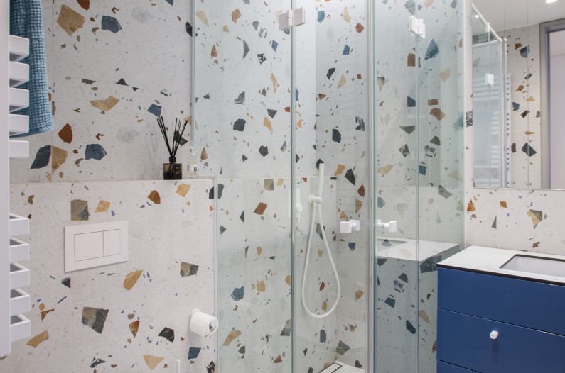 Shower enclosures